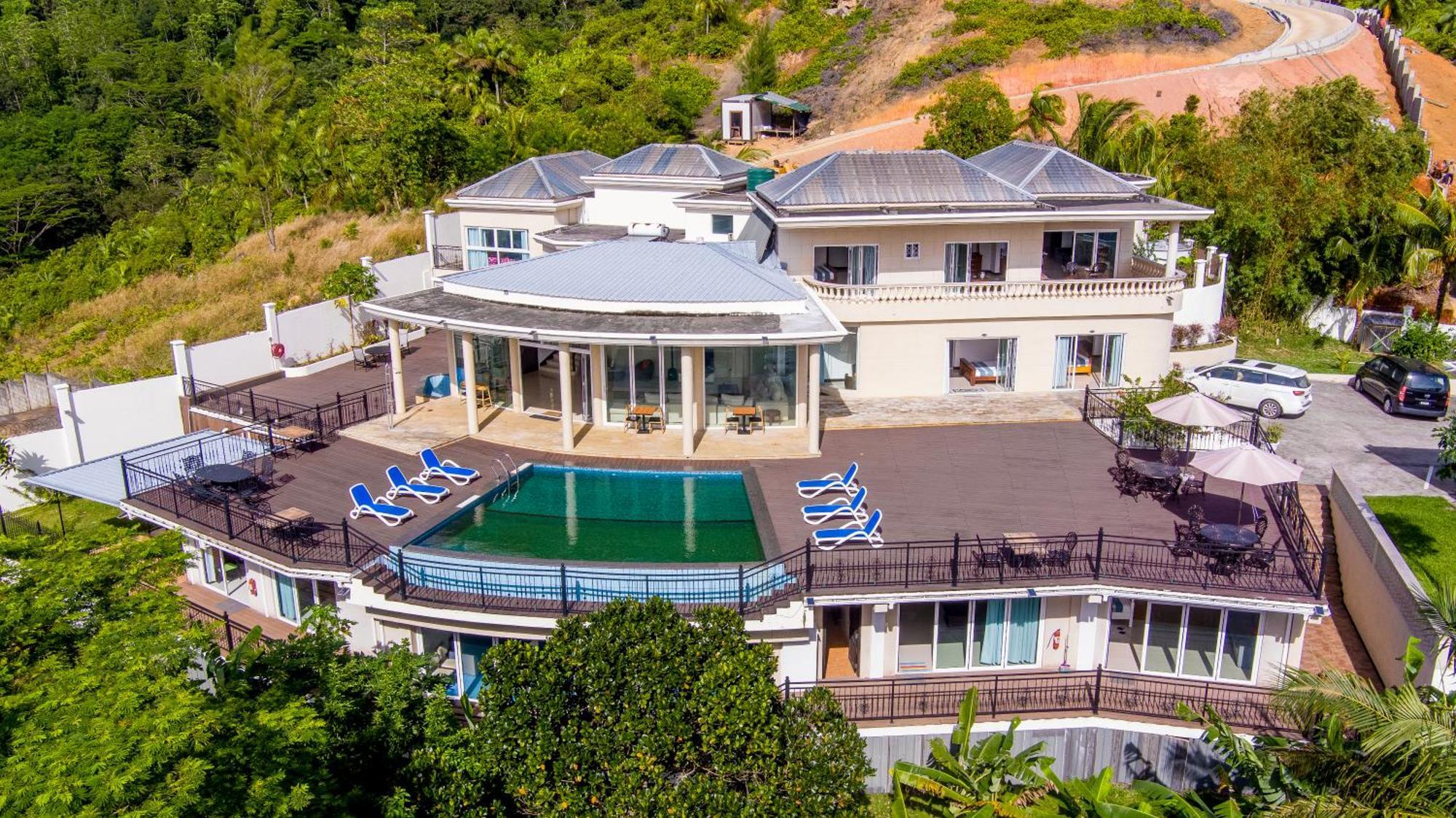 Amanda Villa - Best Value Mountain Top Inn Au Cap Esterno foto